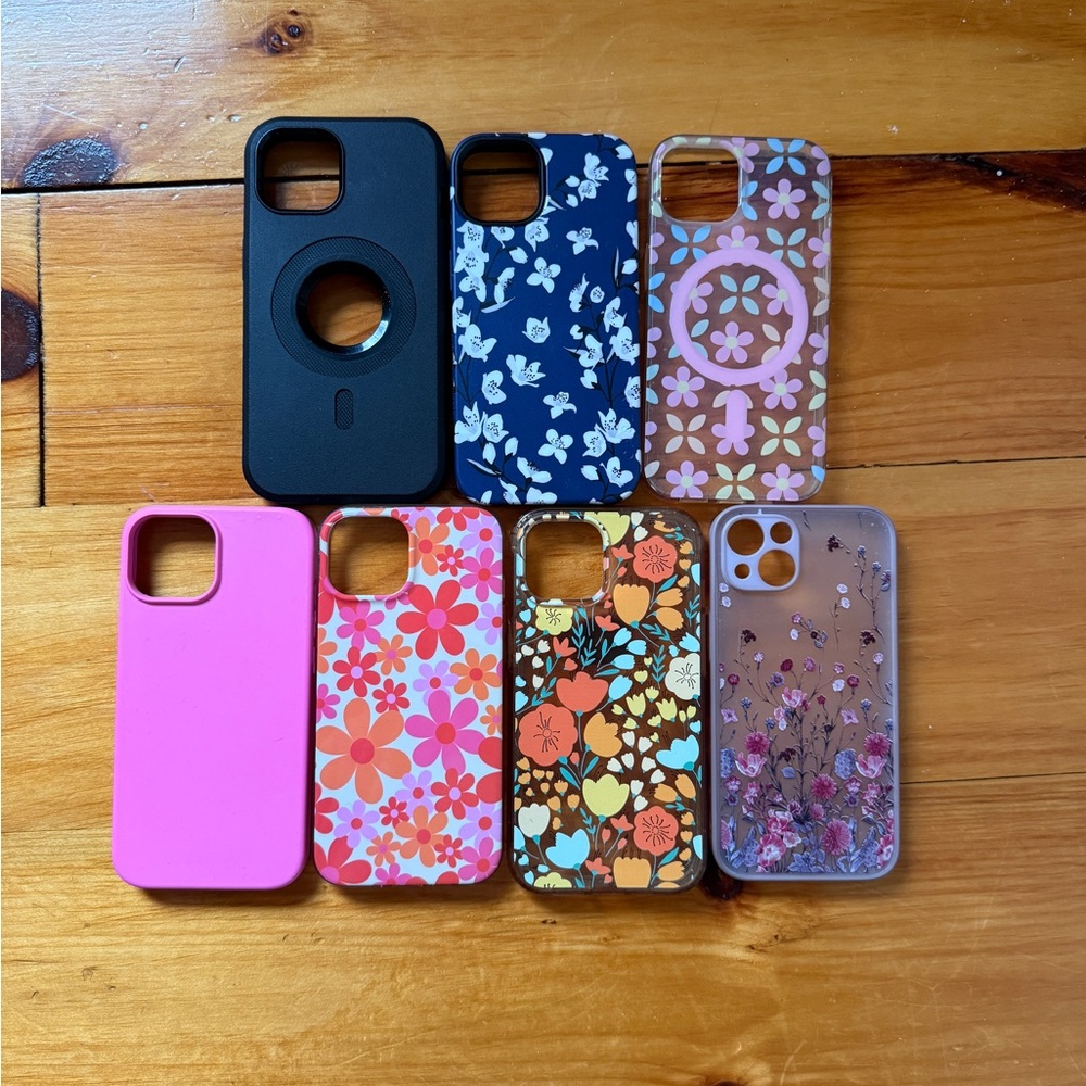 7 iPhone 13 MagSafe Cases (great condition)